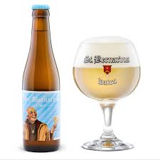 St. Bernardus Witbier 5.5% – Chai 330ml